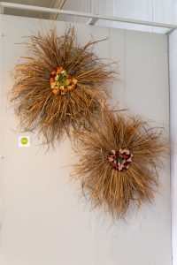 aranżacja florystyczna z wykorzystaniem kwiatów cebulowych