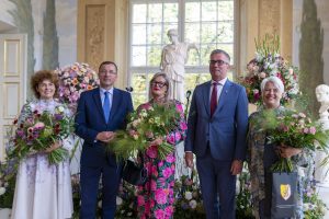 Otwarcie Królewskiej Wystawy Róż